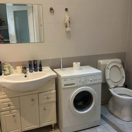 Kimis * بودابست